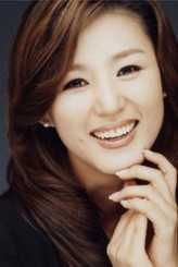 Lee Kan-hie fotoğrafı