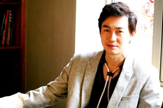 Park Yong-Woo fotoğrafı