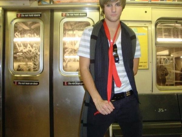 Max Ehrich Fotoğrafı