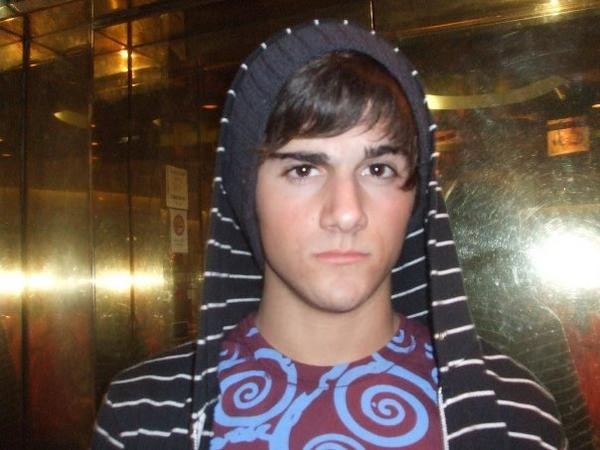 Max Ehrich Fotoğrafı