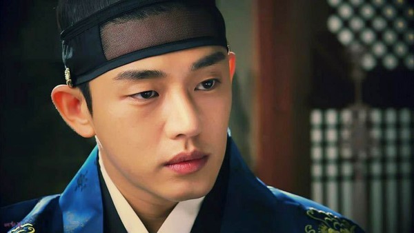 Yu Ah-in Fotoğrafı