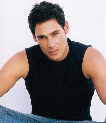 Nick Scotti fotoğrafı