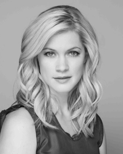 Gillian Alexy Fotoğrafı