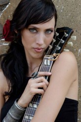 Patricia Vonne fotoğrafı