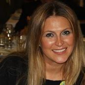 Neslihan Akan Fotoğrafı