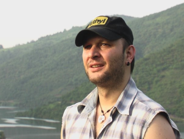 Şafak Karali fotoğrafı