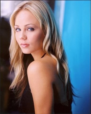 Laura Vandervoort Fotoğrafı