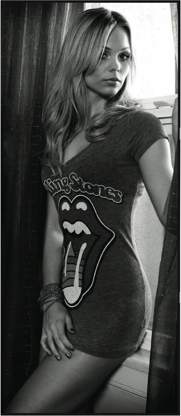 Laura Vandervoort Fotoğrafı