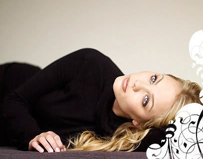 Laura Vandervoort fotoğrafı