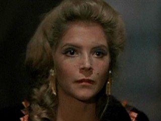 A.J. Langer Fotoğrafı