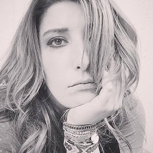 Şebnem Bozoklu fotoğrafı