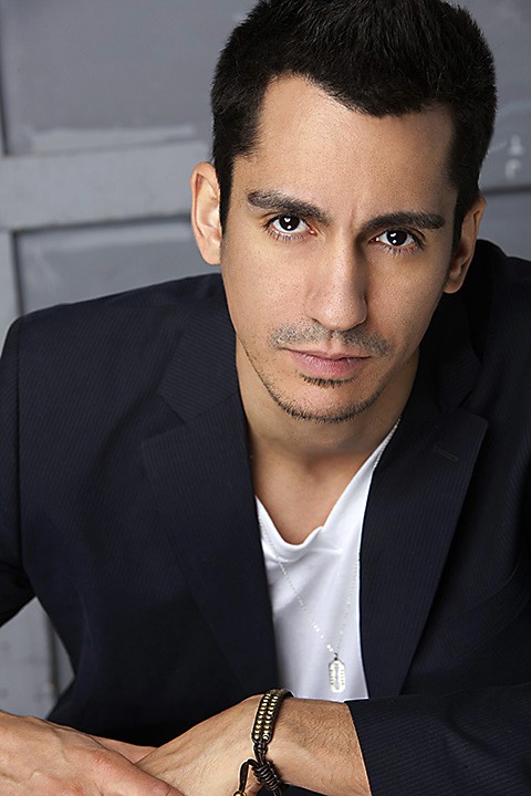 John Bryant Davila fotoğrafı