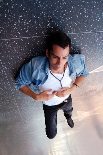 John Bryant Davila fotoğrafı