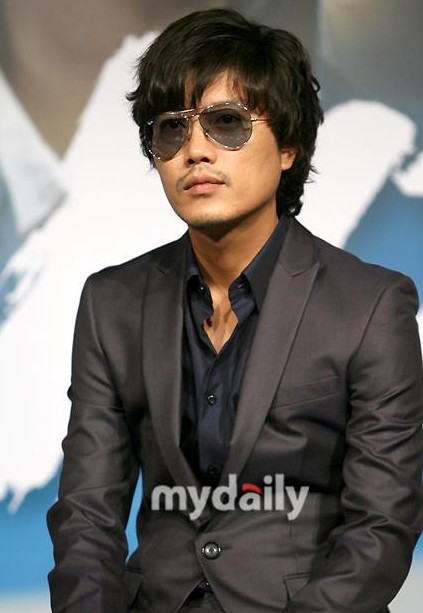 Park Hee-soon fotoğrafı