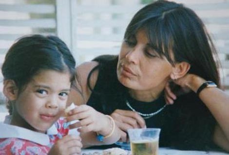 Deniz Arna fotoğrafı