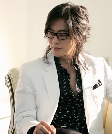 Bae Yong-jun Fotoğrafı