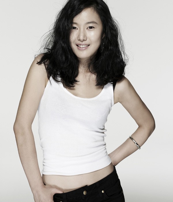 Yoon Jin-seo Fotoğrafı