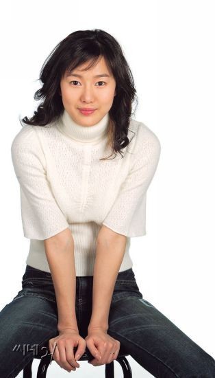 Yoon Jin-seo Fotoğrafı