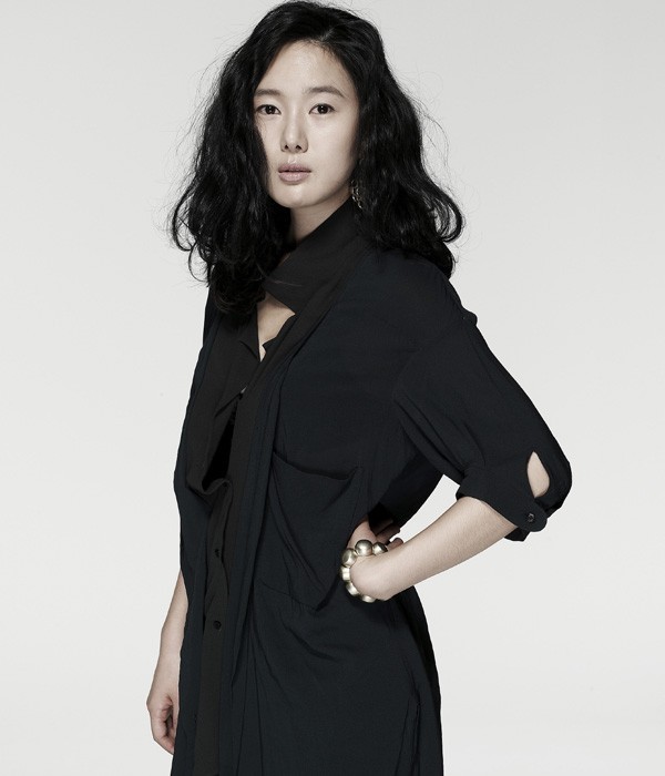 Yoon Jin-seo Fotoğrafı