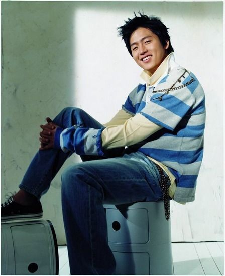 Lee Jeong-jin fotoğrafı