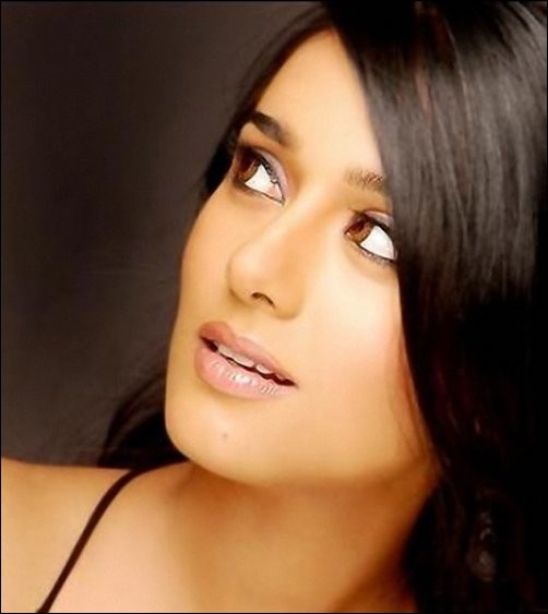 Amrita Rao Fotoğrafı