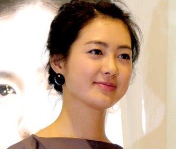 Lee Yo-won fotoğrafı