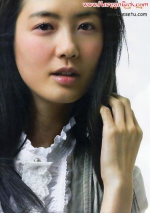Lee Yo-won Fotoğrafı