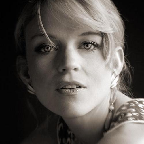 Constance Brenneman Fotoğrafı