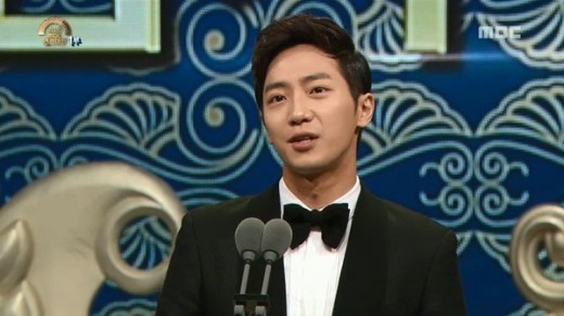 Lee Sang-yeob Fotoğrafı