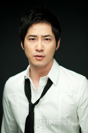 Kang Ji-hwan Fotoğrafı