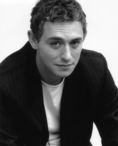 JJ Feild Fotoğrafı