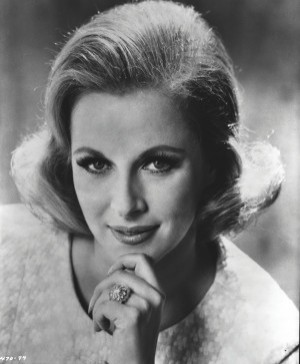 Mary Costa fotoğrafı