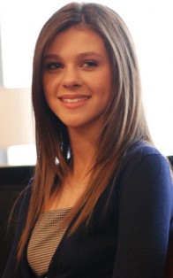 Nicola Peltz Fotoğrafı