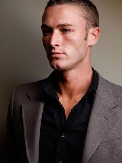 Jake McLaughlin fotoğrafı