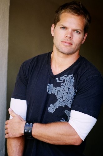Wes Chatham fotoğrafı