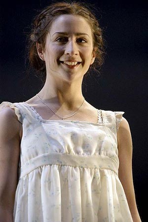 Morven Christie fotoğrafı