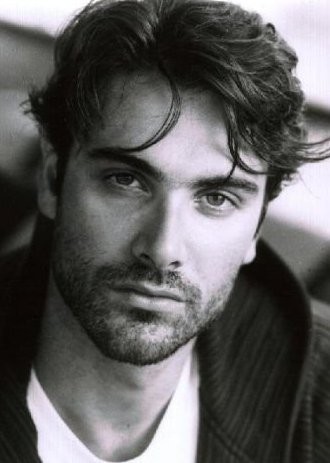 Luca Calvani Fotoğrafı