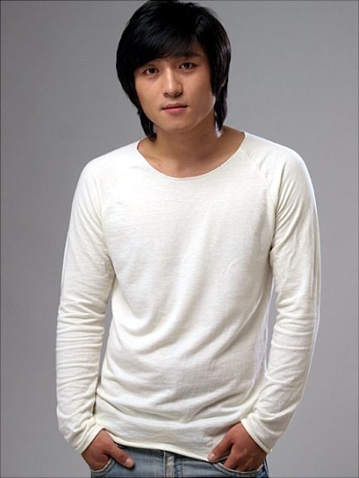 Kwon Hyeong-jin fotoğrafı