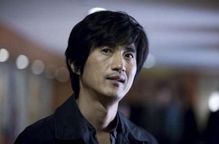 Ahn Nae-sang fotoğrafı