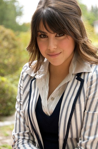 Daniella Monet fotoğrafı