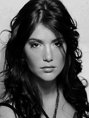 Janet Montgomery Fotoğrafı