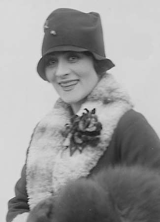 Irene Rich fotoğrafı