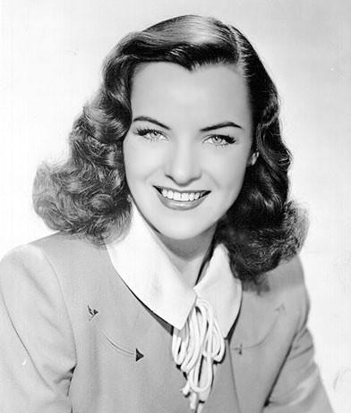 Ella Raines fotoğrafı