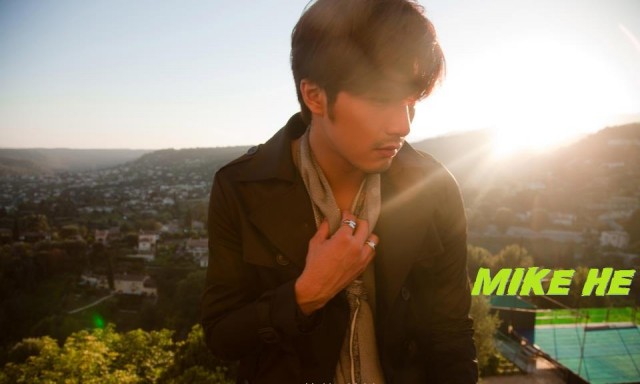 Mike He Fotoğrafı