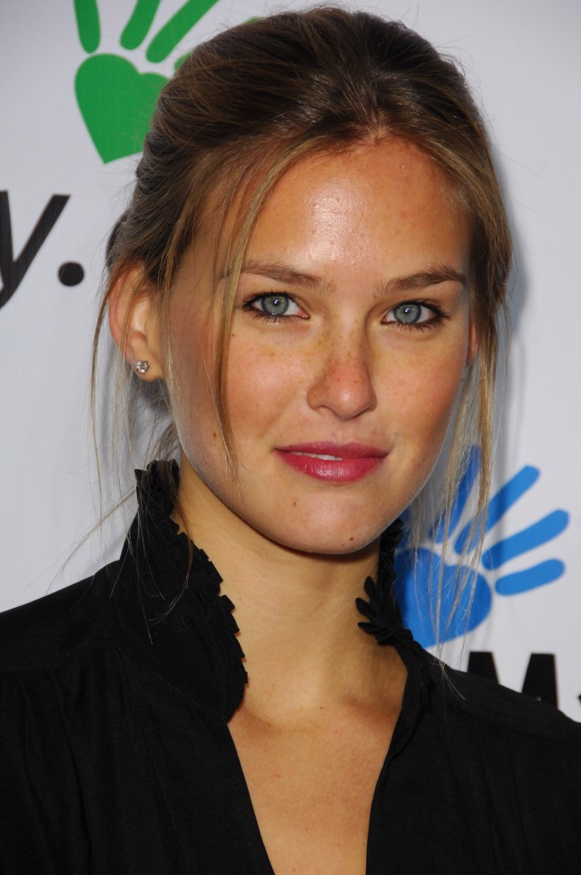 Bar Refaeli Fotoğrafı
