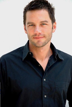 Eddie Mills fotoğrafı