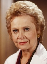 Georgann Johnson fotoğrafı