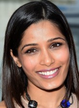 Freida Pinto fotoğrafı