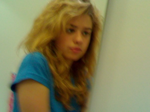 İpek Tugay fotoğrafı