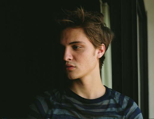 Luke Grimes Fotoğrafı